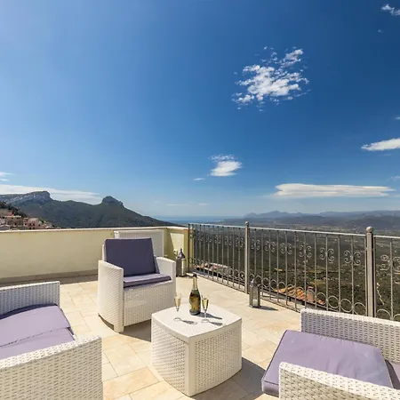 Hotel Dommu Agostina Baunei