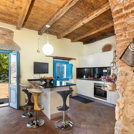 Dommu Agostina * Baunei