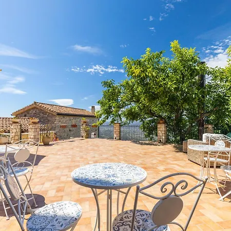 Dommu Agostina Baunei